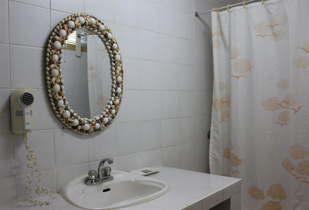 Hotel Cesario Мактан Екстериор снимка